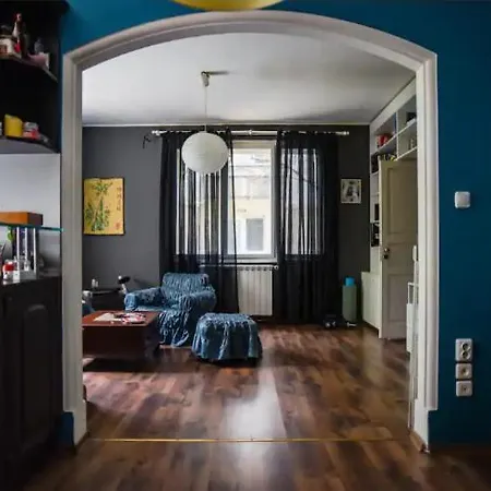 아파트 Quiet And Cozy In The Center Of By Flat Mаnager 소피아